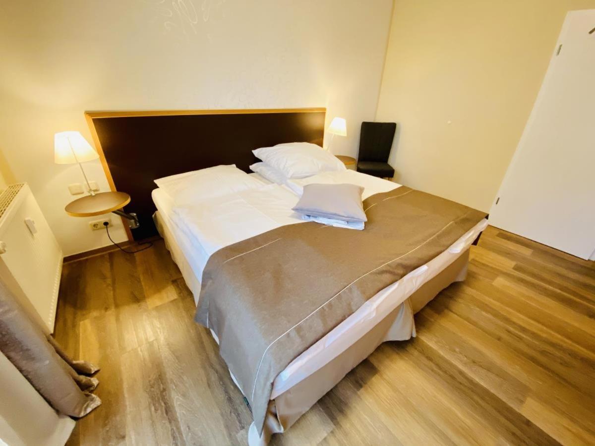 Immenbarg, Warnow Apartment